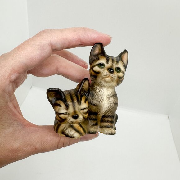 Vtg 1983 Harvey Knox Kingdom Porcelain Tabby Cat Cats Kitten Basket Rescue *FLAW - Picture 5 of 9